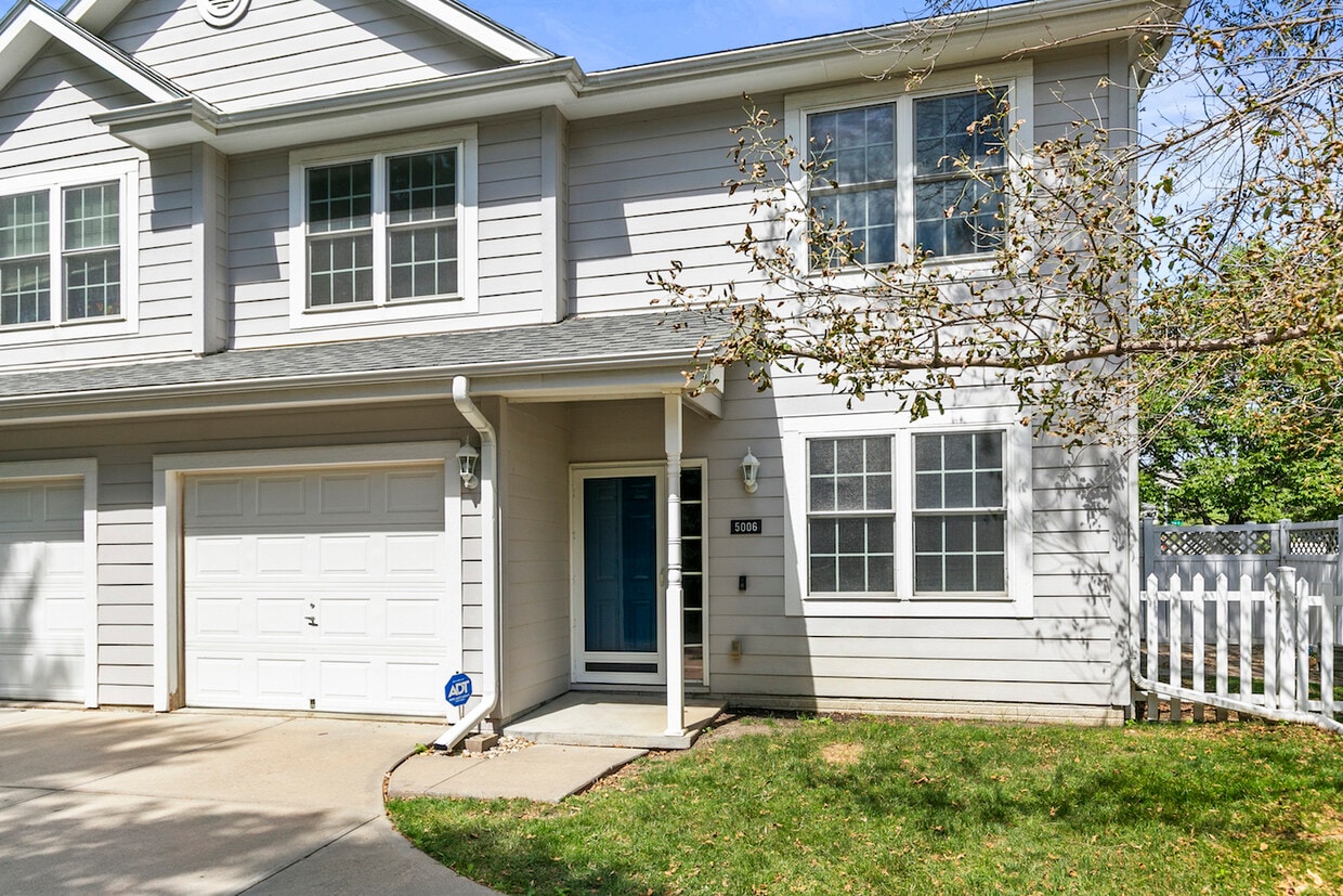 Exterior - 5006 N 107th St