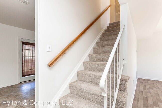 Building Photo - 3 br, 1.5 bath House - 3614 Meadowdale Blvd
