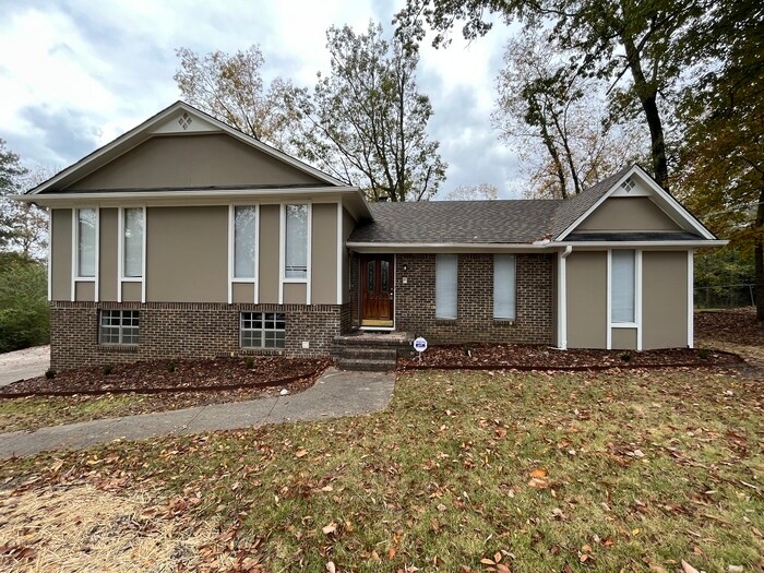 Primary Photo - 294 Cambo Dr Hoover, AL 35226