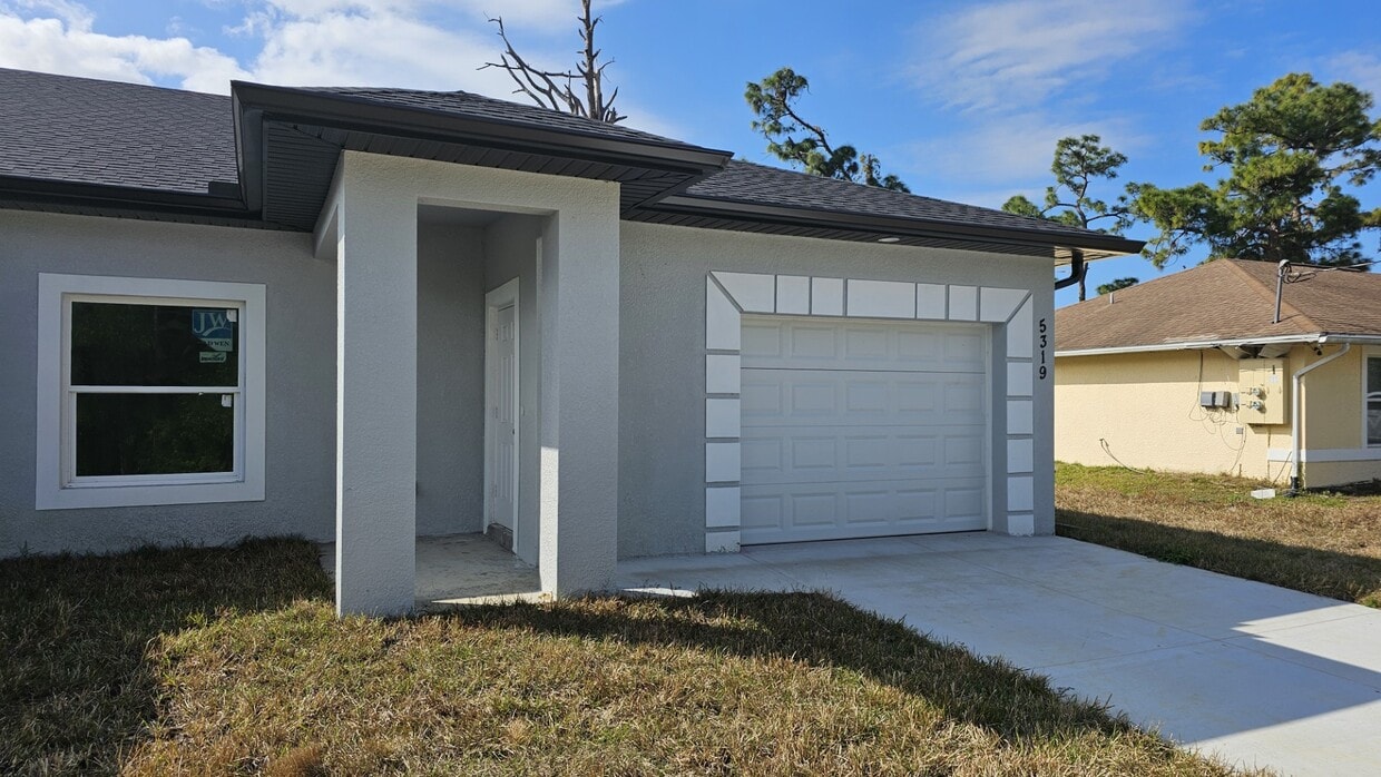 Photo - 5319 30th st sw