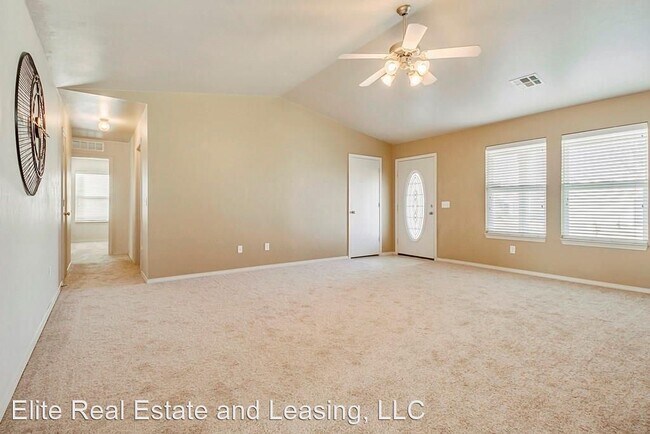 Building Photo - 4 br, 2 bath House - 15512 CAMELLIA ROAD