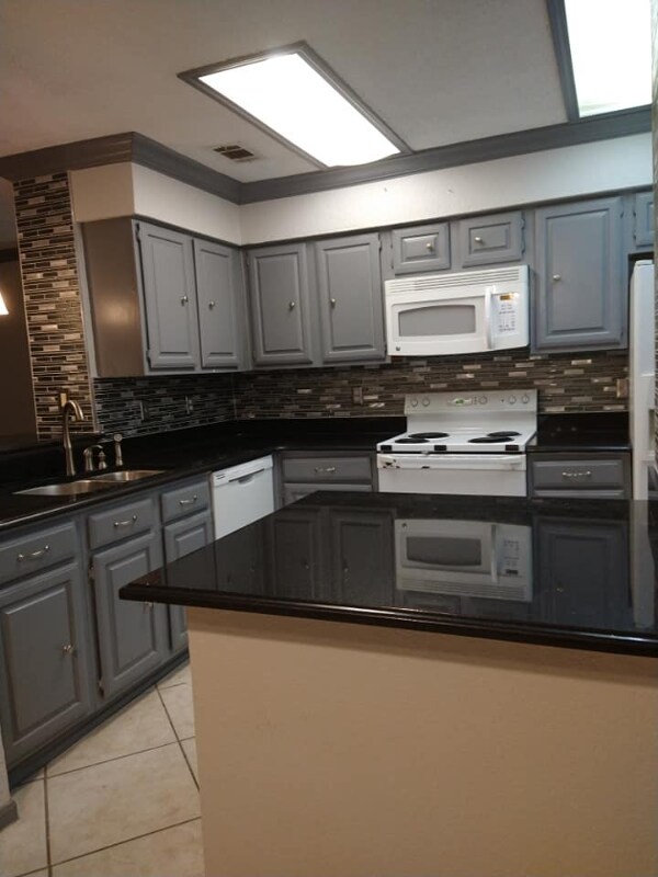 Building Photo - 1108 Harwell Dr