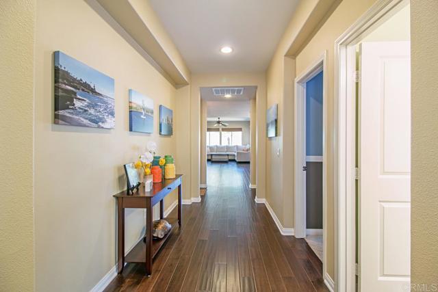 Foto del edificio - 4668 Meadow Dr