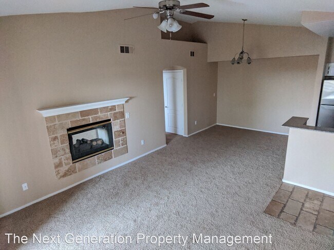 Building Photo - 1 br, 1 bath House - 1709 KING JAMES ST #201