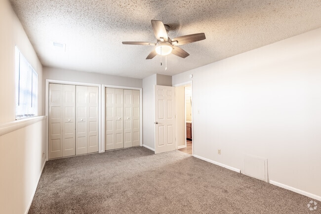 1 Bedroom - Bedroom - Renovated - Heritage Ridge Apartments