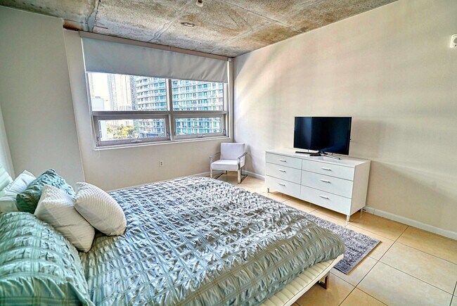 Foto del edificio - 3250 NE 1st Ave