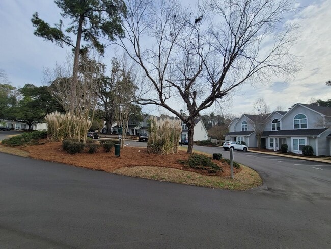 Building Photo - 6211 Wrightsville Ave
