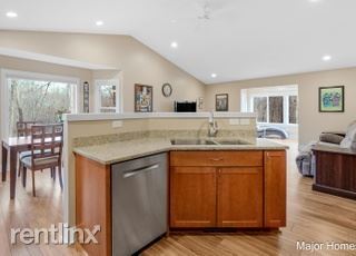 Building Photo - 2 br, 2 bath House - 90 Brewer Park Cir # 26