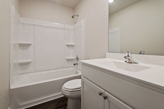 Building Photo - 713 Jasmine Rdg Ln