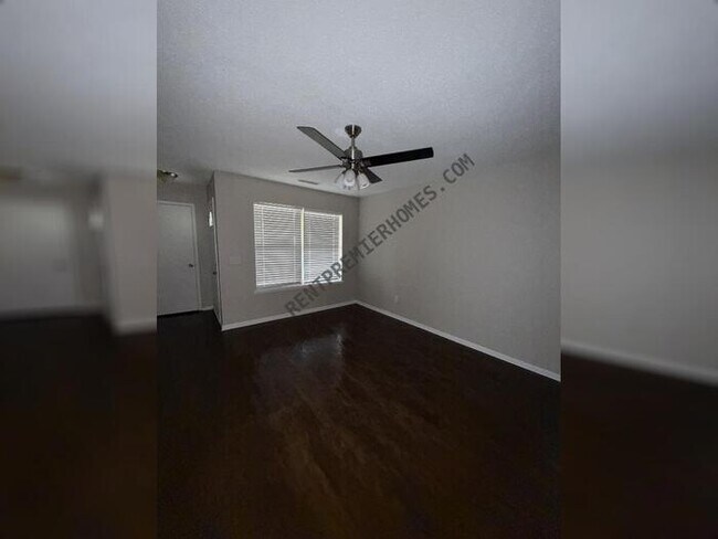 Photo - 817 S Scott St House