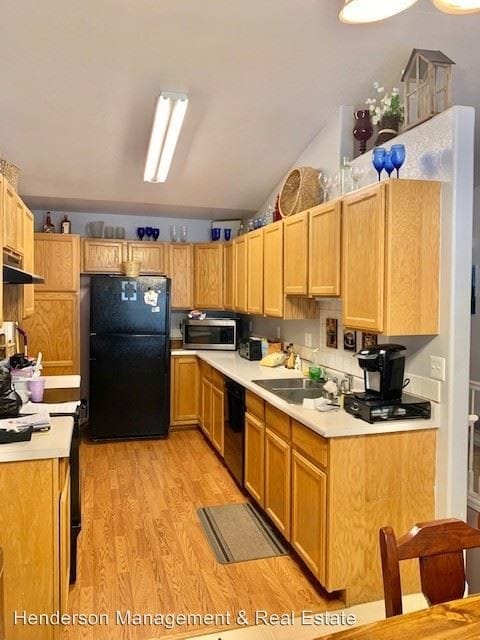 Building Photo - 3 br, 2 bath House - 380 E Hawthorn St.