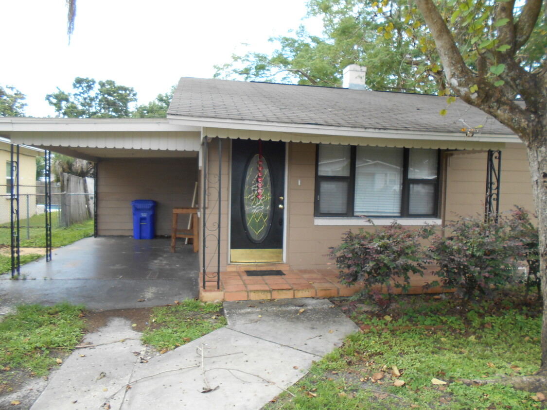 Primary Photo - Three Bedroom One Bath