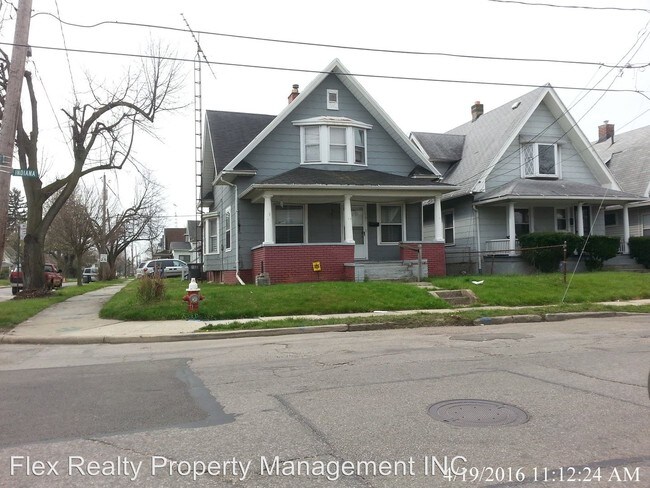 Building Photo - 3 br, 1 bath House - 1101 INDIANA AVE