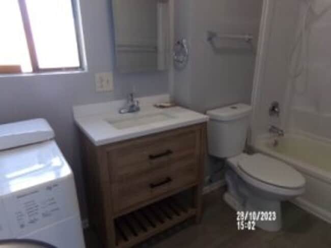 Foto del edificio - 3bd 1ba W/Garage