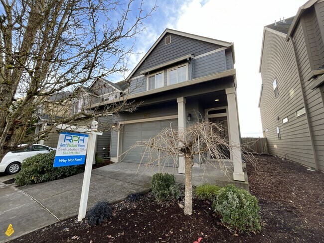 Foto del edificio - Updated North Plains Home With Bonus Room, Near Intel and Easy Freeway Access