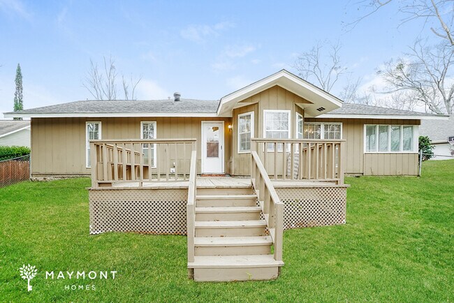 Building Photo - Cozy 4-Bedroom Single-Level Home in Brandon’