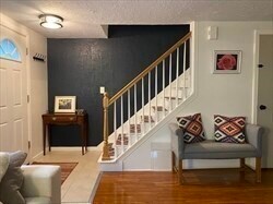 Primary Photo - 606 Village Dr