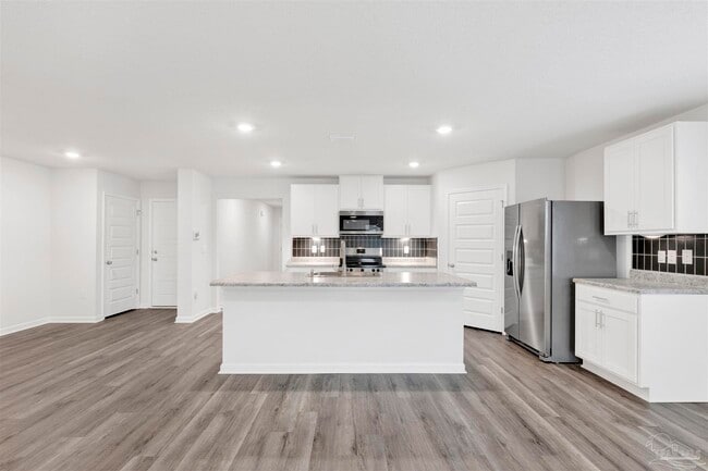 Building Photo - 6304 Firefly Dr