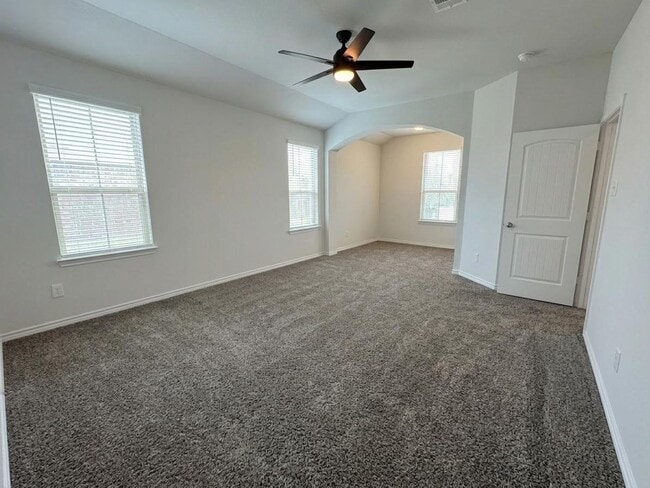 Building Photo - 6149 Lavaca Dr