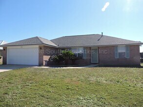 Building Photo - 555 Batten Blvd