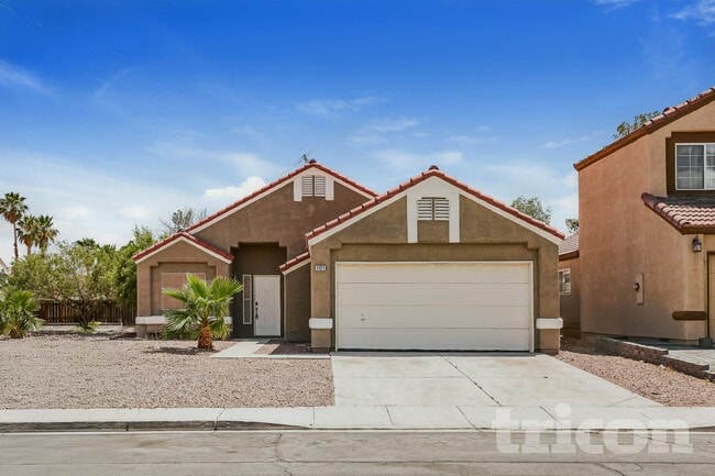 Building Photo - 1121 Indian Hedge Dr