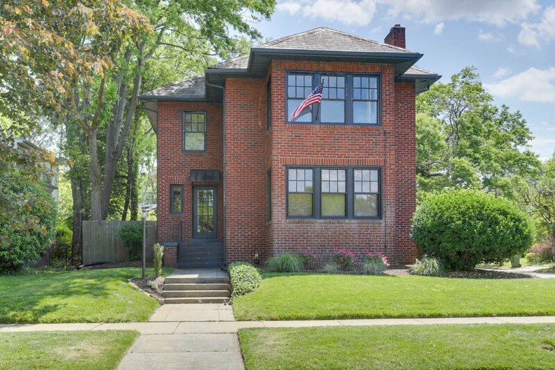 Foto principal - 1700 Claremont Ave
