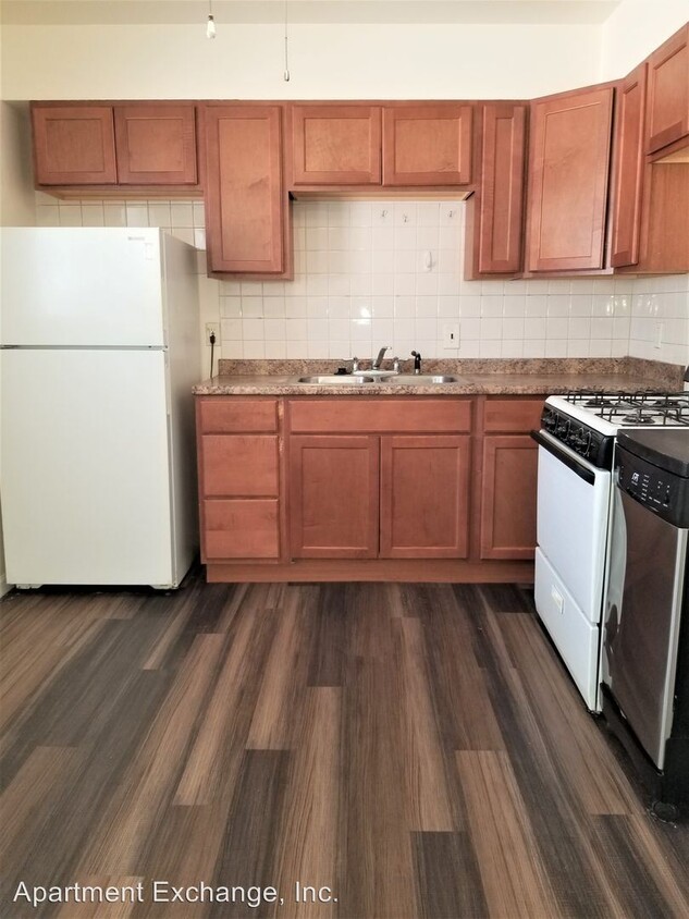 4444 Brenton Ave, Berkeley, MO 63134 Room for Rent in Berkeley, MO