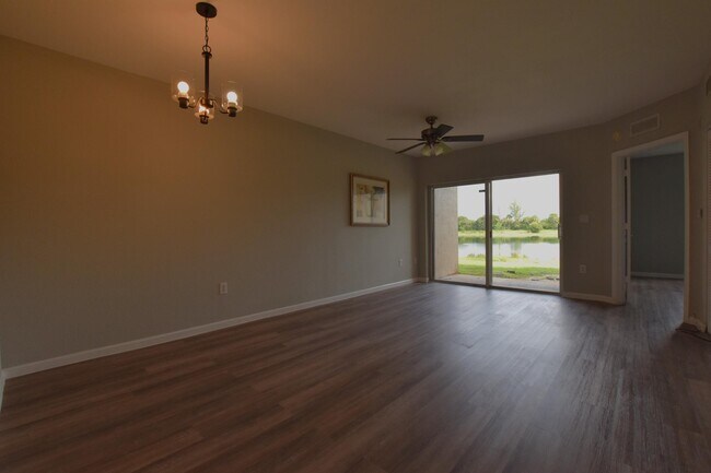 Building Photo - 1145 Golden Lakes Blvd
