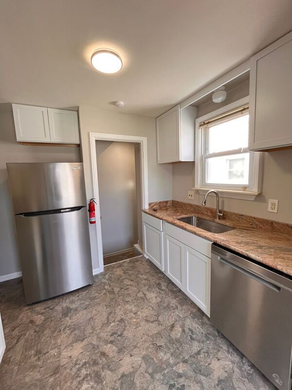 Foto del edificio - 2309 Progress Ave