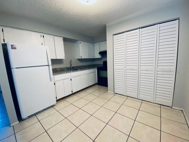 Foto del edificio - 2711 South Dr