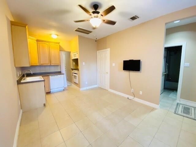 Foto del edificio - 4110 Woodhead St