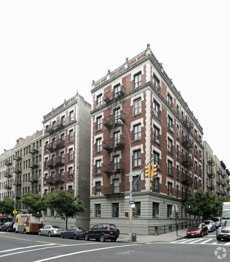 Primary Photo - 550 W 176th St