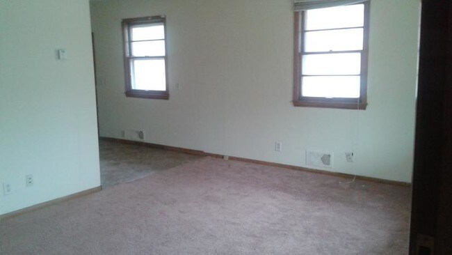 Building Photo - 5045 3rd Street NE. Apt # 1