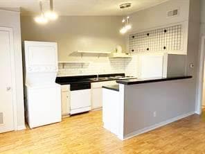 Building Photo - 600 W 51st St
