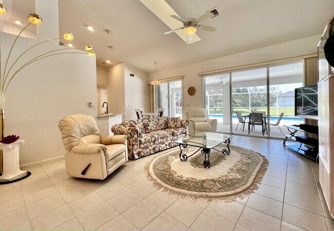 Building Photo - 15885 Schweizer Ct
