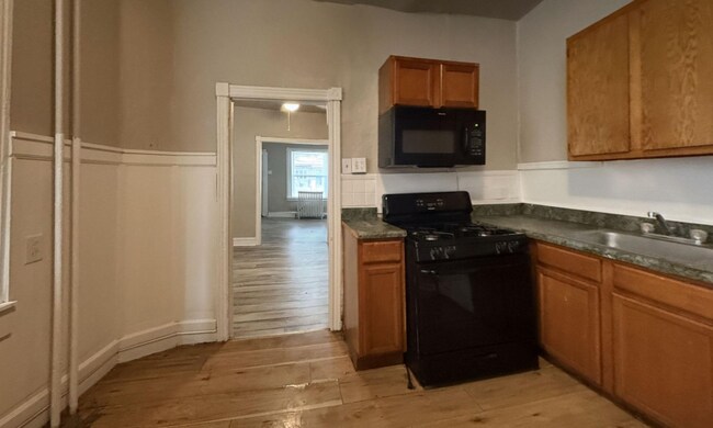Foto del edificio - 1456 N 56th St