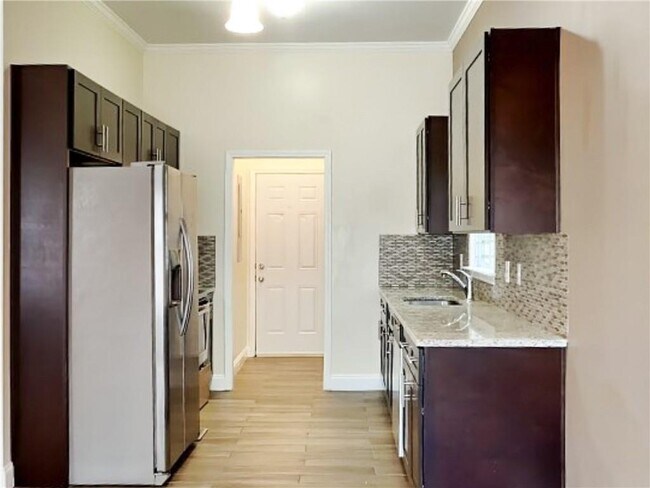 Foto del edificio - 333 Fletcher St SW