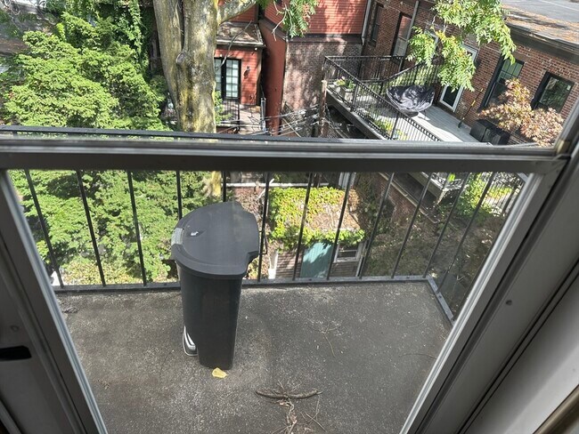 Building Photo - 36 Prospect Ave