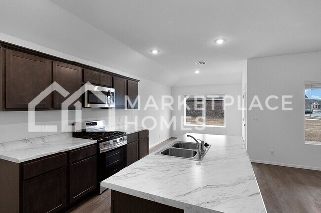 Foto del edificio - 29306 E 80th St S