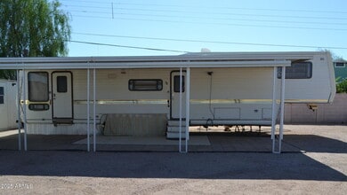 Building Photo - 677 S Warner Dr