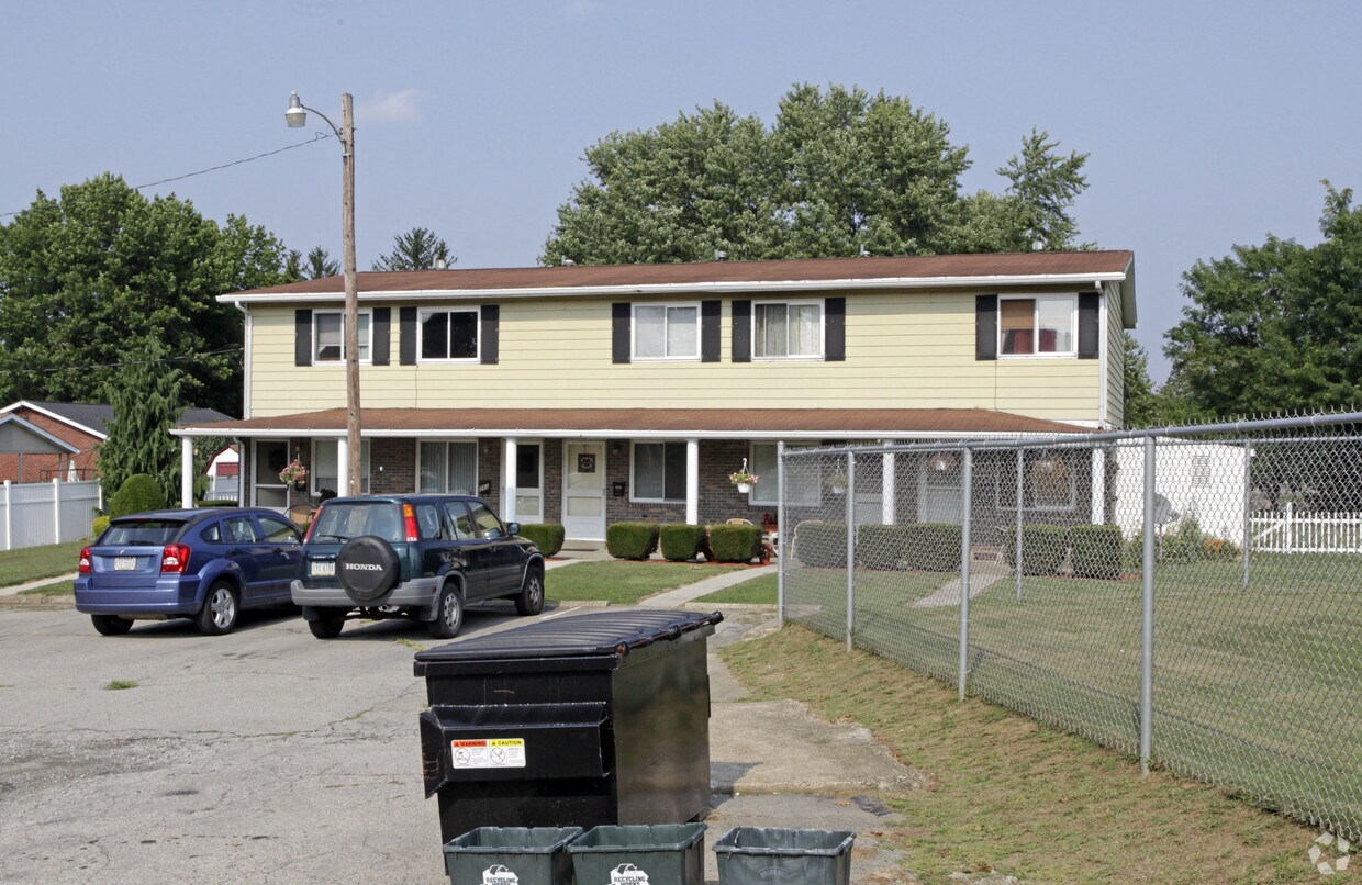 Building Photo - 301 Roy St
