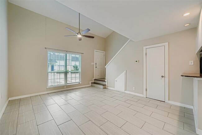 Foto del edificio - 5604 Woodrow Ave