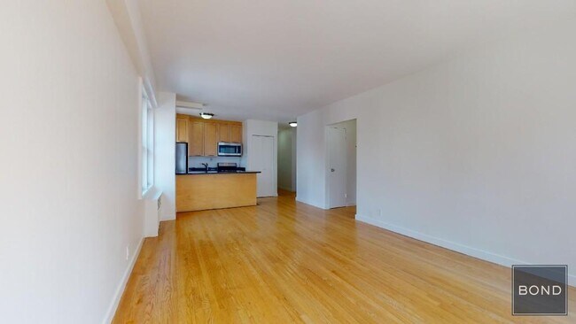 Foto del edificio - 236 E 36th St