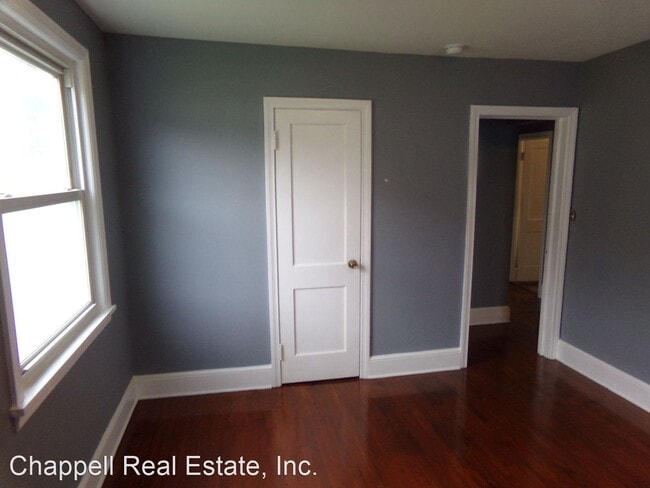 Building Photo - 2 br, 1 bath House - 301 Maple Lane