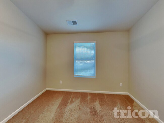 Foto del edificio - 310 Coleshill Rd