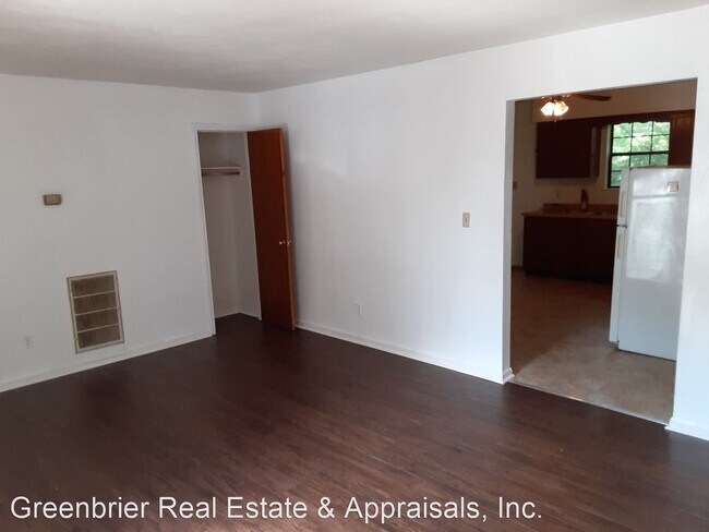 Building Photo - 1700 Monticello St