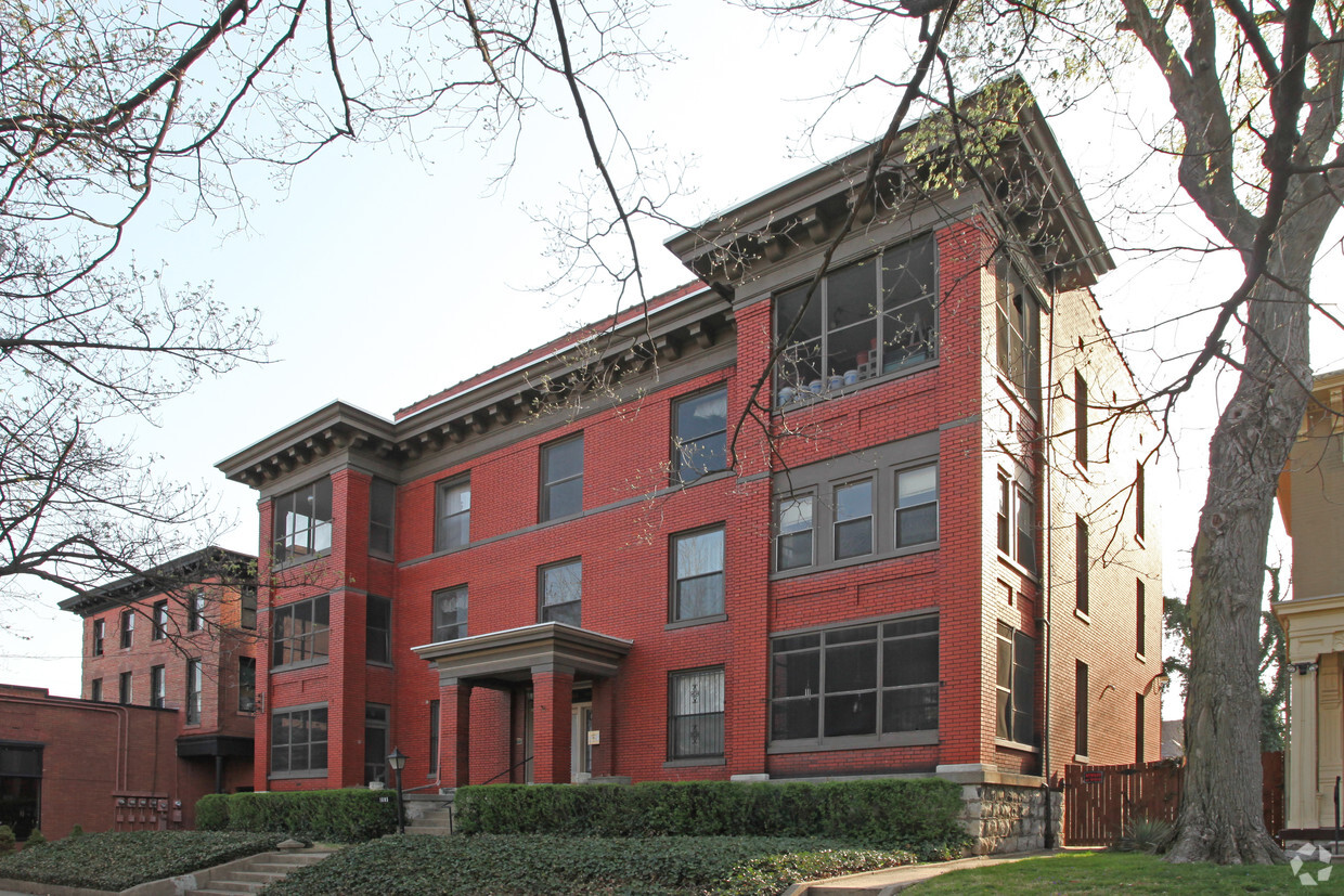 Building Photo - 1605 S 3rd St