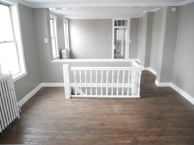 Building Photo - Corner Rowhouse Upper Unit-Canton, MD