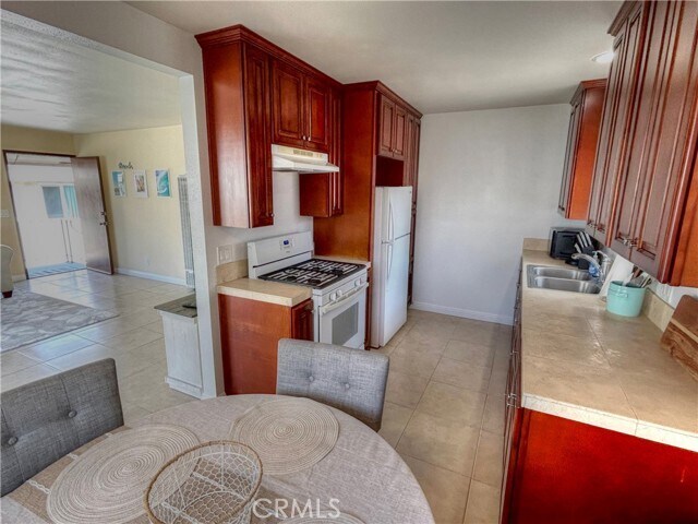 308 Avenida Granada Unit C  