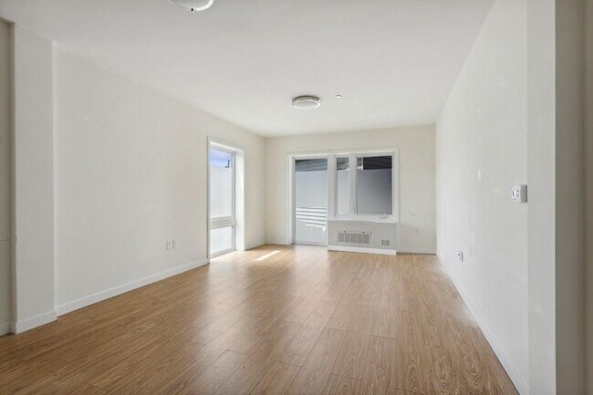 Foto del edificio - 120 N Pearl St